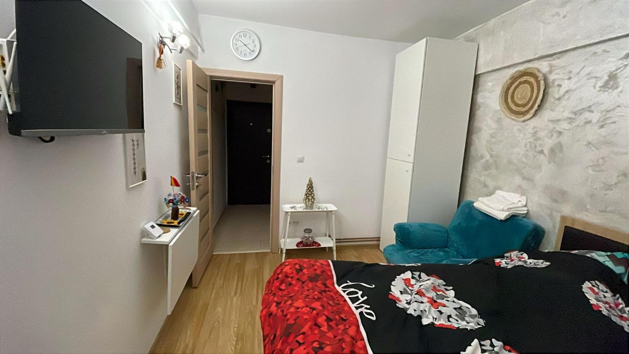 דירות סינאיה Garsoniera Ioana מראה חיצוני תמונה